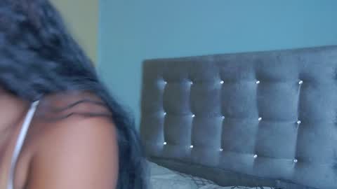 Snapshot of ariagreeenn chatting on 1, 7, 2026 AriaGreeenn online show from 1, 7, 2026