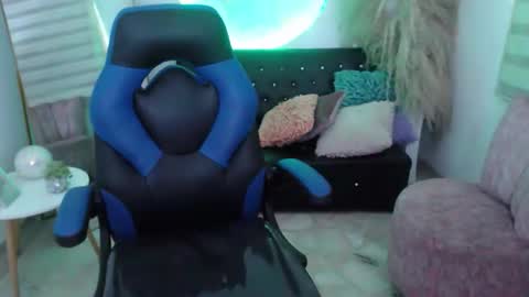 ariah_cute online show from 30, 3, 2026