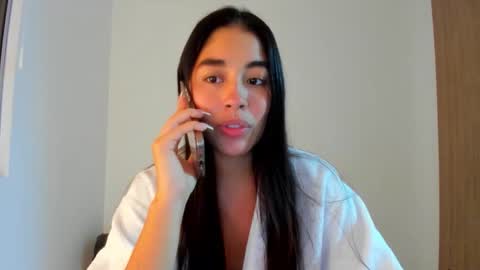 Aria Montgomery online show from 16, 1, 2026