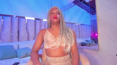 ariana_grande233 online show from 29, 3, 2026