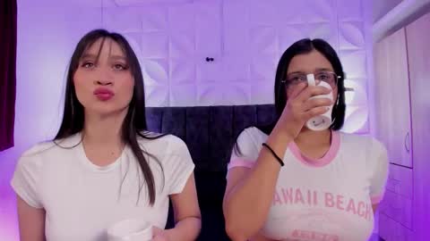 ariana_michel_ online show from 18, 11, 2025