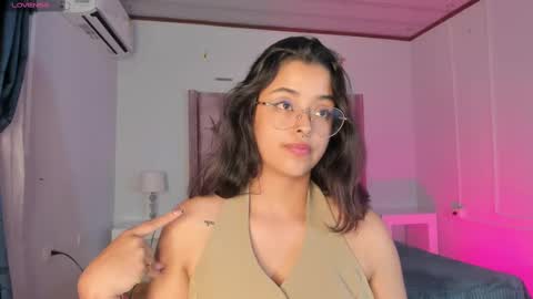 Snapshot of ariana_pierce chatting on 7, 12, 2024 Ariana online show from 7, 12, 2024