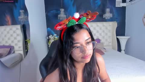 Snapshot of ariana_pierce chatting on 18, 12, 2024 Ariana online show from 18, 12, 2024