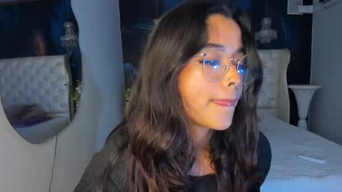 Snapshot of ariana_pierce chatting on 23, 12, 2024 Ariana online show from 23, 12, 2024