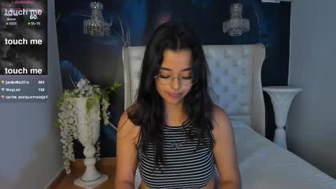 Snapshot of ariana_pierce chatting on 23, 12, 2024 Ariana online show from 23, 12, 2024