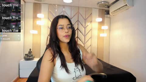 Snapshot of ariana_pierce chatting on 31, 1, 2025 Ariana online show from 31, 1, 2025