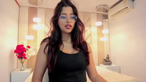 Snapshot of ariana_pierce chatting on 21, 2, 2025 Ariana online show from 21, 2, 2025