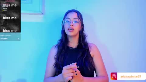 Snapshot of ariana_pierce chatting on 4, 3, 2025 Ariana online show from 4, 3, 2025