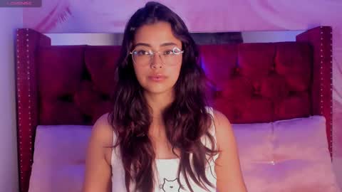 Snapshot of ariana_pierce chatting on 12, 3, 2025 Ariana online show from 12, 3, 2025