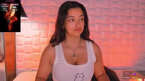 Snapshot of ariana_pierce chatting on 11, 9, 2025 Ariana online show from 11, 9, 2025