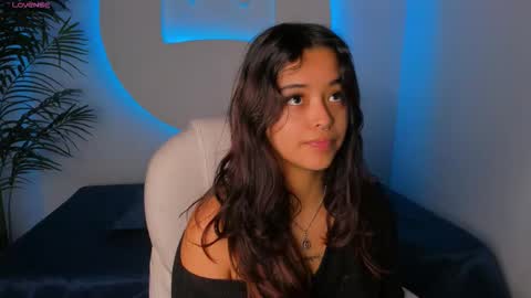 Snapshot of ariana_pierce chatting on 7, 10, 2025 Ariana online show from 7, 10, 2025