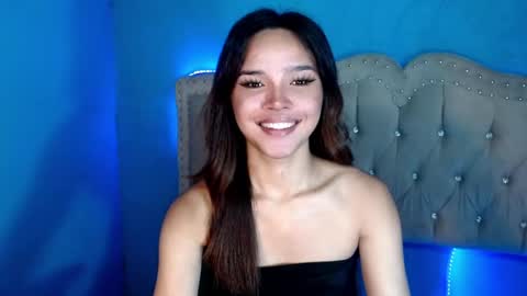 Snapshot of ariana_queen_hugecock69 chatting on 7, 5, 2026 Arian online show from 7, 5, 2026