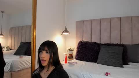 Ariana  online show from 30, 11, 2025