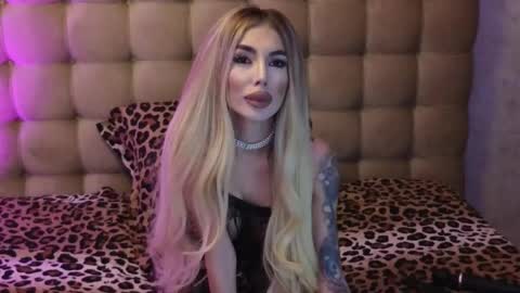 Snapshot of arianaari88 chatting on 7, 3, 2025 Ariana online show from 7, 3, 2025
