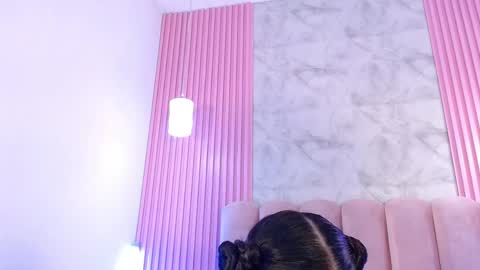 ArianaRougee online show from 7, 5, 2026