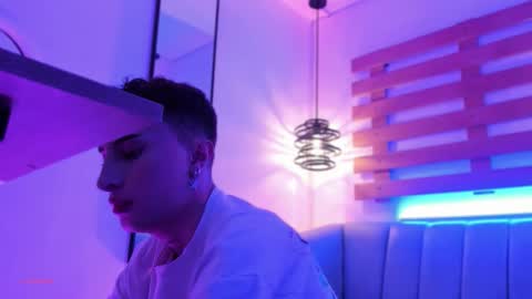 Ari  online show from 14, 10, 2025