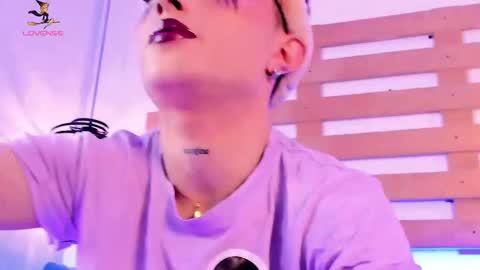 Ari  online show from 31, 10, 2025