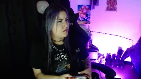 Snapshot of arianauwu666 chatting on 28, 7, 2026 help me 100 hands up my OF is Free online show from 28, 7, 2026