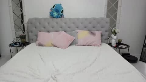 arianightx online show from 1, 3, 2025