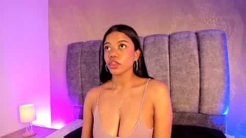 arianna_roxe_ online show from 16, 6, 2026
