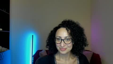 Arianna online show from 6, 3, 2025