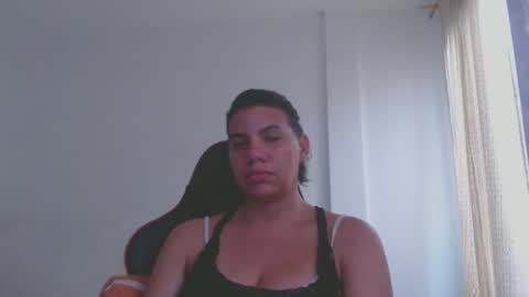 ariannaloovel online show from 5, 12, 2024