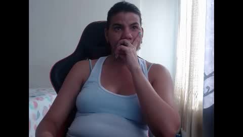 ariannaloovel online show from 16, 1, 2025