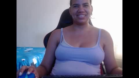 ariannaloovel online show from 5, 2, 2025