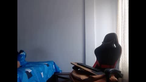 ariannaloovel online show from 6, 2, 2025