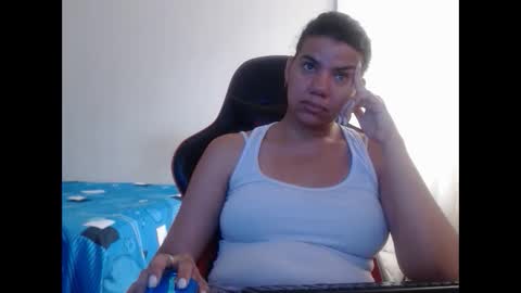 ariannaloovel online show from 10, 2, 2025