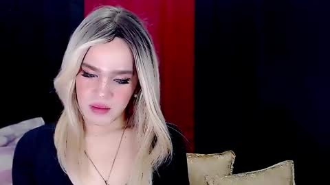 Snapshot of arianne_xoxo777 chatting on 4, 12, 2024 ARIANNE CUMS online show from 4, 12, 2024
