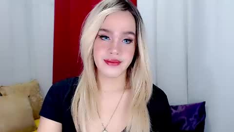 Snapshot of arianne_xoxo777 chatting on 18, 1, 2025 ARIANNE CUMS online show from 18, 1, 2025