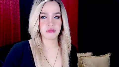Snapshot of arianne_xoxo777 chatting on 31, 1, 2025 ARIANNE CUMS online show from 31, 1, 2025