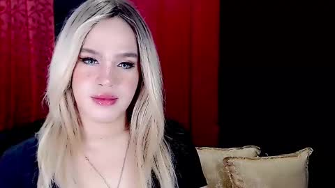 Snapshot of arianne_xoxo777 chatting on 31, 1, 2025 ARIANNE CUMS online show from 31, 1, 2025