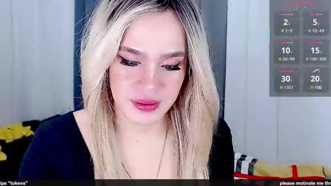 Snapshot of arianne_xoxo777 chatting on 2, 3, 2025 ARIANNE CUMS online show from 2, 3, 2025
