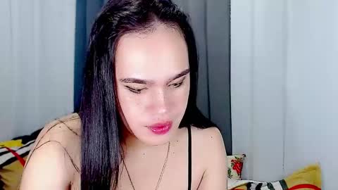 Snapshot of arianne_xoxo777 chatting on 3, 3, 2025 ARIANNE CUMS online show from 3, 3, 2025