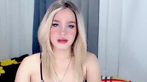 Snapshot of arianne_xoxo777 chatting on 7, 3, 2025 ARIANNE CUMS online show from 7, 3, 2025