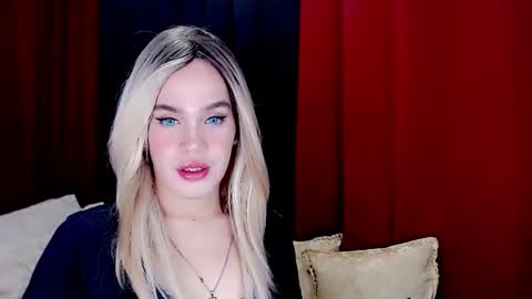 Snapshot of arianne_xoxo777 chatting on 10, 10, 2025 ARIANNE CUMS online show from 10, 10, 2025