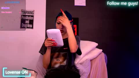 Snapshot of ariaxstark chatting on 9, 9, 2025 Aria online show from 9, 9, 2025