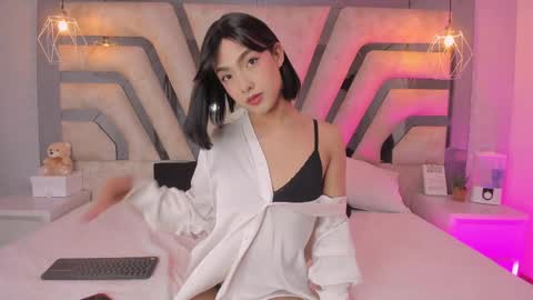 Snapshot of aribloom7 chatting on 29, 4, 2026 Welcome to Ari room online show from 29, 4, 2026
