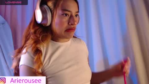 Snapshot of arie_rousee_sub chatting on 22, 1, 2025 ARIE online show from 22, 1, 2025