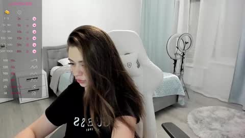 Snapshot of ariel__grand chatting on 21, 2, 2025 Ariel online show from 21, 2, 2025