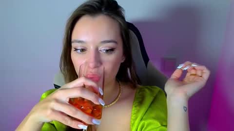 Ariel online show from 27, 9, 2025