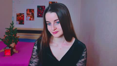 Snapshot of arielstonks_lovee chatting on 20, 12, 2024 arielstonks_lovee online show from 20, 12, 2024