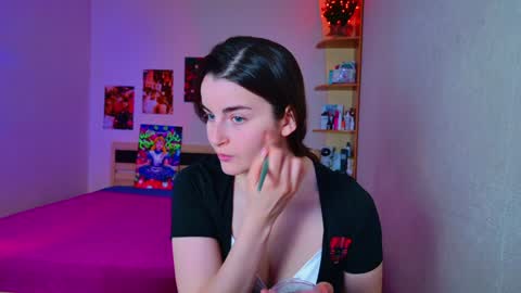 Snapshot of arielstonks_lovee chatting on 16, 1, 2025 arielstonks_lovee online show from 16, 1, 2025