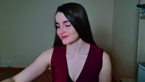 Snapshot of arielstonks_lovee chatting on 4, 2, 2025 arielstonks_lovee online show from 4, 2, 2025