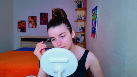 Snapshot of arielstonks_lovee chatting on 6, 3, 2025 arielstonks_lovee online show from 6, 3, 2025