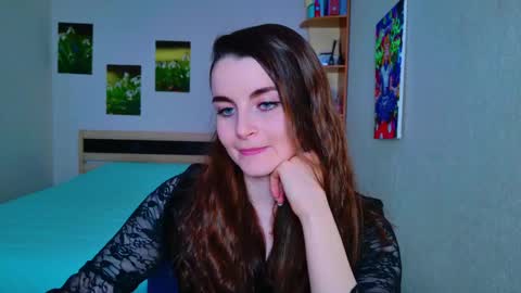 Snapshot of arielstonks_lovee chatting on 11, 3, 2025 arielstonks_lovee online show from 11, 3, 2025
