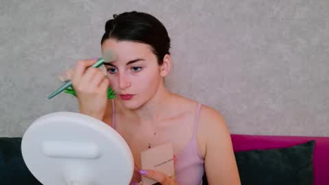 Snapshot of arielstonks_lovee chatting on 16, 9, 2025 arielstonks_lovee online show from 16, 9, 2025
