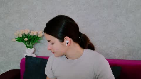 Snapshot of arielstonks_lovee chatting on 24, 9, 2025 arielstonks_lovee online show from 24, 9, 2025